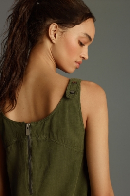 Sleeveless Scoop-Neck Shift Mini Dress