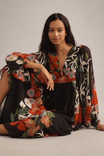 Long-Sleeve V-Neck Floral Maxi Dress | Nuuly