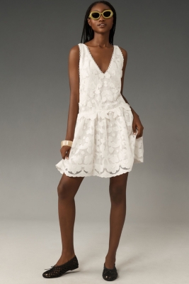 【NONCODE】Michence Lace Sleeveless Mini One Piece Sleeveless V-Neck Lace Swing Mini Dress | Nuuly