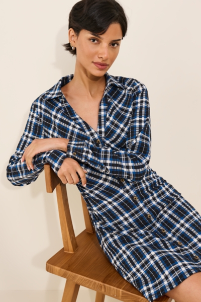 blue and white striped dress shirt The by Rochelle Behrens The Boyfriend Shirt Blue/White Stripe / XL Bottom Size:34x30 Pretty little thing black color: Navy and all