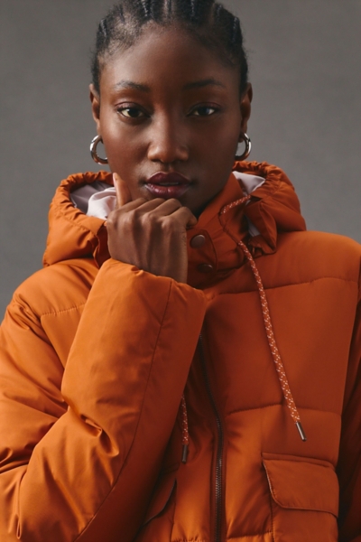 Cropped Hooded Puffer Jacket | Nuuly