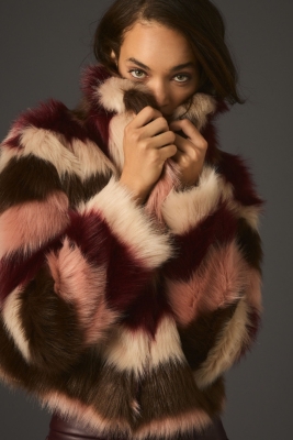 Cropped Faux Fur Jacket | Nuuly