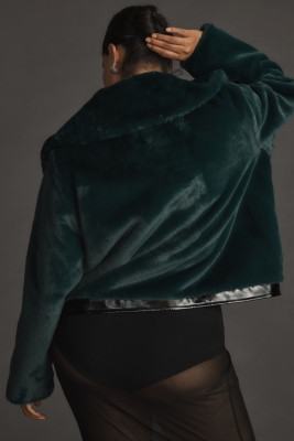 Zip Up Faux Fur Jacket | Nuuly