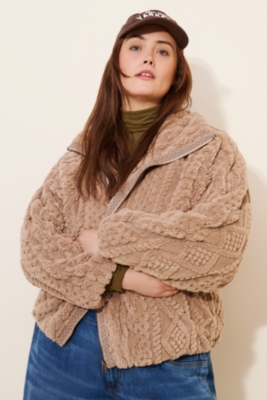 Faux Fur Zip-Up Coat | Nuuly
