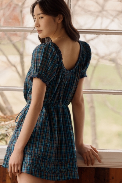jiane mini dress Dress the Population Women's Jianna Pleated Tiered Minidress - Celery Juice