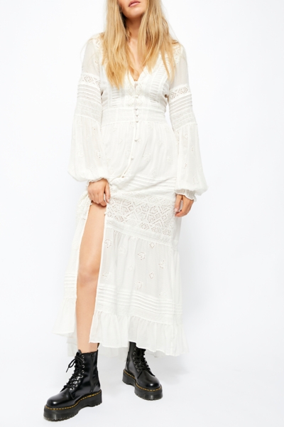 Lisa Lace Maxi Dress | Nuuly