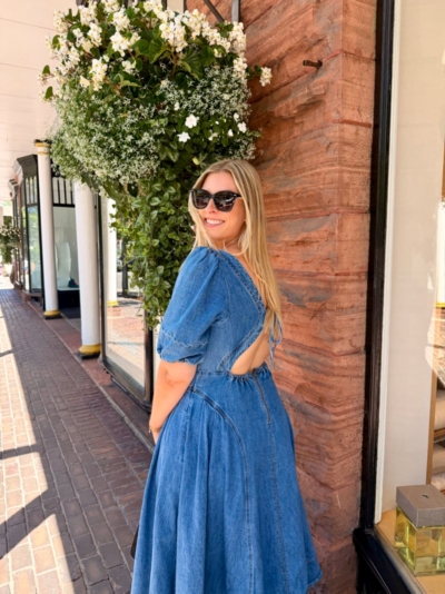 puff sleeve seamed denim dress pilcro by anthropologie Puff-Sleeve Seamed Denim Dress