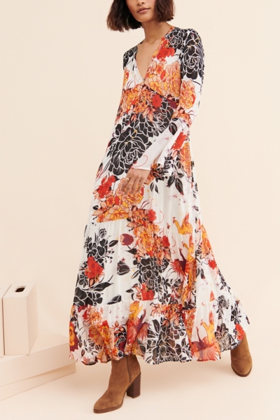 alexis black maxi dress The Alexis Maxi Dress in Black – Solace London