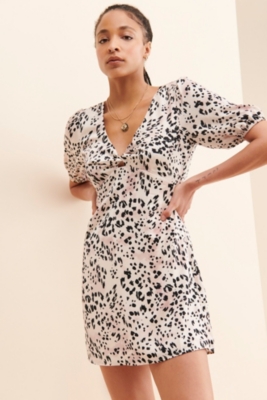 Leopard Mini Dress | Nuuly