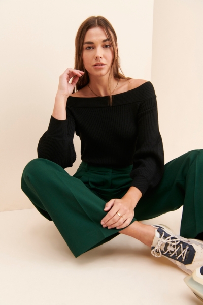 トップス thetoe Friedrich Off-shoulder Sweater Friedrich Off-shoulder Sweater – THE TOÉ