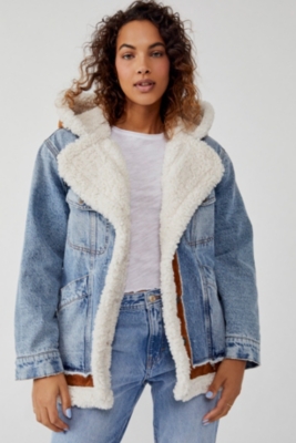 Plot Twist Classic Denim Jacket with raw hem – Nova Lee Boutique