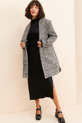 Zoey Herringbone Coat | Nuuly