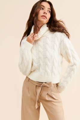 Embroidered Logo Turtleneck Sweater | GUESS