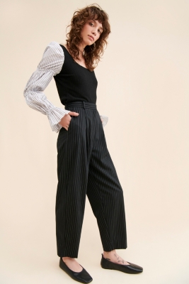 Mixed Media Cinched Sleeve Top | Nuuly