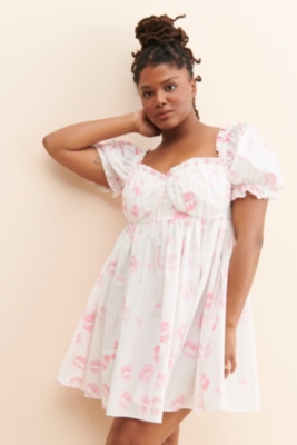 Kiss on the Lips Bebe Seashell Dress | Nuuly