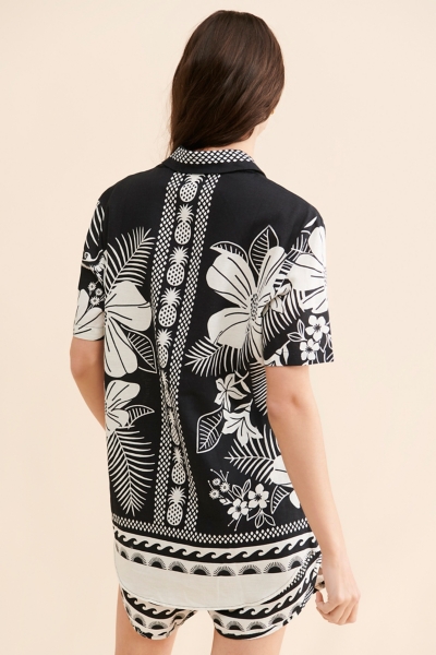 Macaw Elegance Buttondown