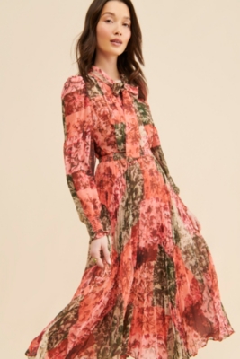Floral Pleated Dress | Nuuly