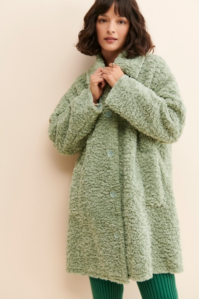 UN3D. 今期ファー付きオリーブグリーンミトン Sherpa Oversized Coat | Nuuly