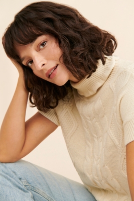Cable Knit Short Sleeve Sweater | Nuuly
