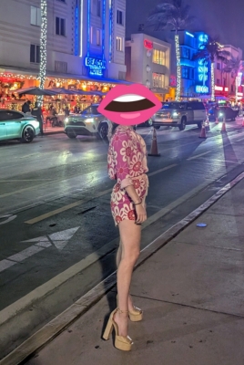 Maia Floral Shorts | Nuuly