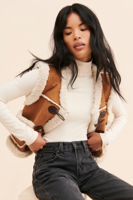 Sherpa Toggle Vest | Nuuly