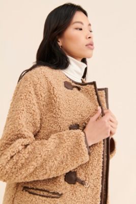 Avec les filles faux fur toggle coat hot sale