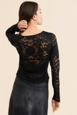 フリーピープル Free People Wild Roses Top レディース シャツ トップス Black Free People Wild Roses Top in Black | REVOLVE