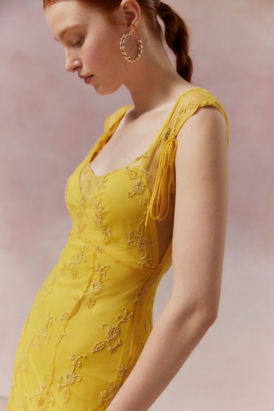 kimchi blue leila embroidered midi dress Threads and Motifs | Formal Dresses 25 main image 1