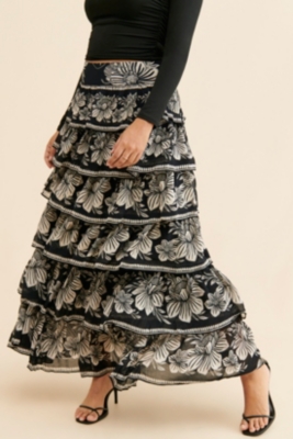Floral Bloom Tiered Skirt | Nuuly