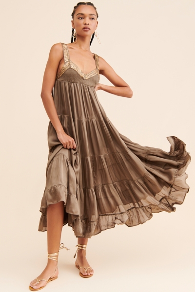 Isadora Midi Dress | Nuuly