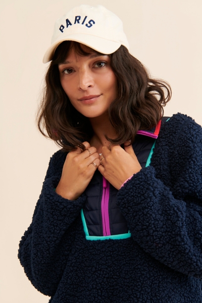 新品未使用品 MAHF TOW-TONE PULLOVER JACKET The Mackenzie Contrast Fleece Jacket | MOD Boutique