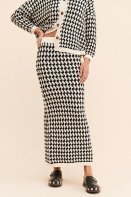 Houndstooth maxi fashion skirt