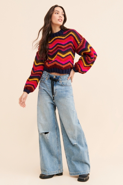 Colorful Waves Crochet Pullover | Nuuly