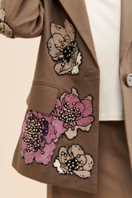 ジャケット・アウター JULIUS 21AW EMBROIDERED BLAZER JACKET JULIUS 21AW EMBROIDERED BLAZER JACKET