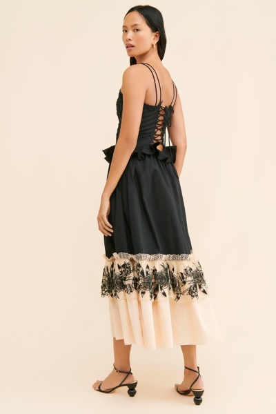 bhanuni by jyoti sleeveless patchwork lace tiered midi dress Bhanuni by Jyoti Sleeveless Patchwork Lace Tiered Midi Dress