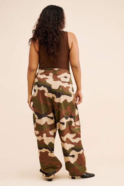 Good Parachute Pants | Nuuly