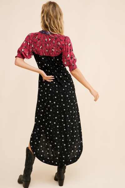 knee length dresses for ladies Self-Portrait Blush Satin Lace Midi Dress in Pink main image 0