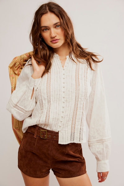 Annabelle Lace Blouse | Nuuly