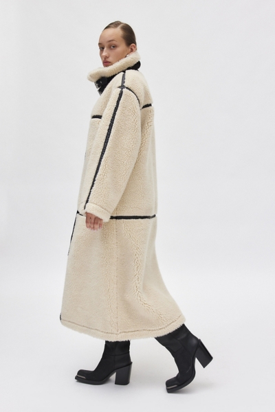 Ariana Piled Fleece Overcoat | Nuuly