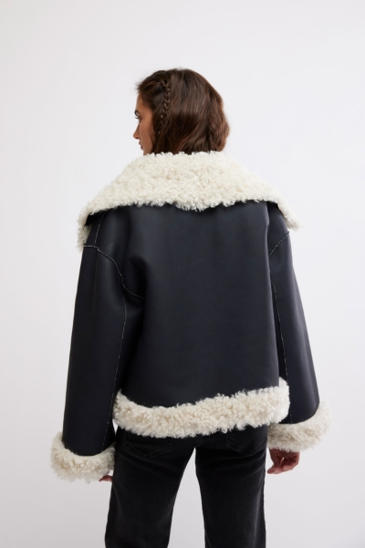Kiki Sherpa Jacket | Nuuly