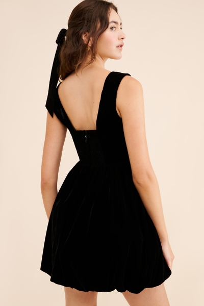 slim fit dress slacks Maggy London Women's Short Sleeve Velvet Midi Dress - Black main image 1