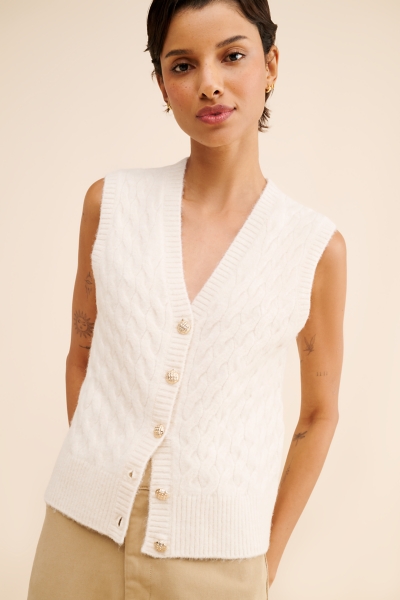 Estella Cable Knit Vest | Nuuly