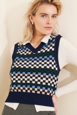 Unisex Crafted V-Neck Sweater Vest | Nuuly