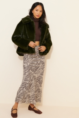 ブルゾン jakke TRACI CROPPED CURLY FAUX FUR COAT JAKKE Traci Cropped Faux Fur Coat | Free People UK