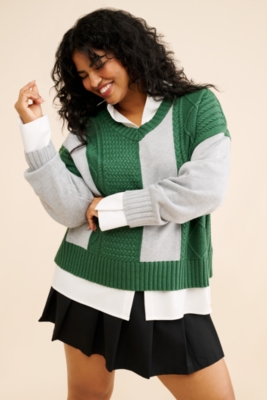 Mixed V-Neck Sweater | Nuuly
