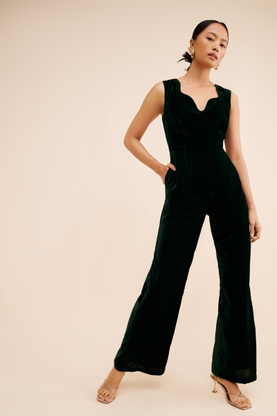 Sleeveless Sweetheart Velvet Jumpsuit | Nuuly