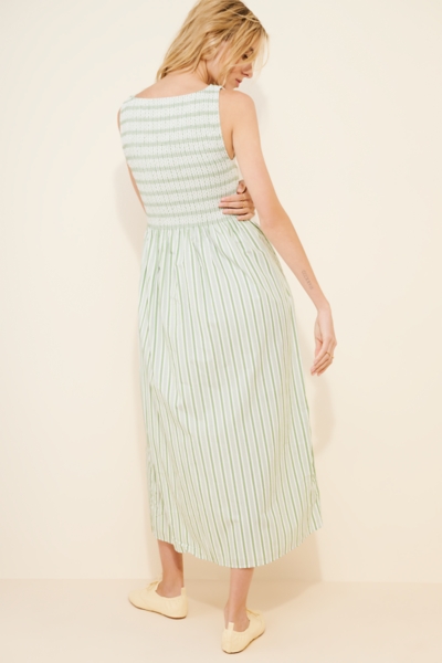 nap dress the cut A Nap Dress Is The Solution For Hot-Weather Dressing