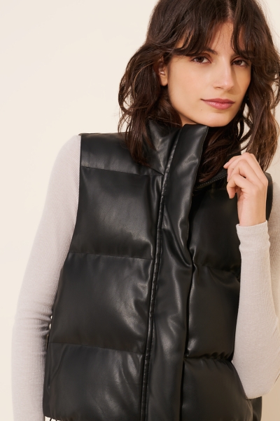 Vegan Leather Cropped Puffer Vest | Nuuly