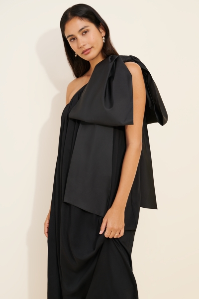 Venus Bow Maxi Dress | Nuuly