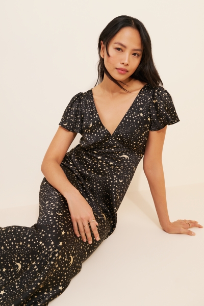 v neck summer dress White V Neck Long Beach Summer Dress main image 1